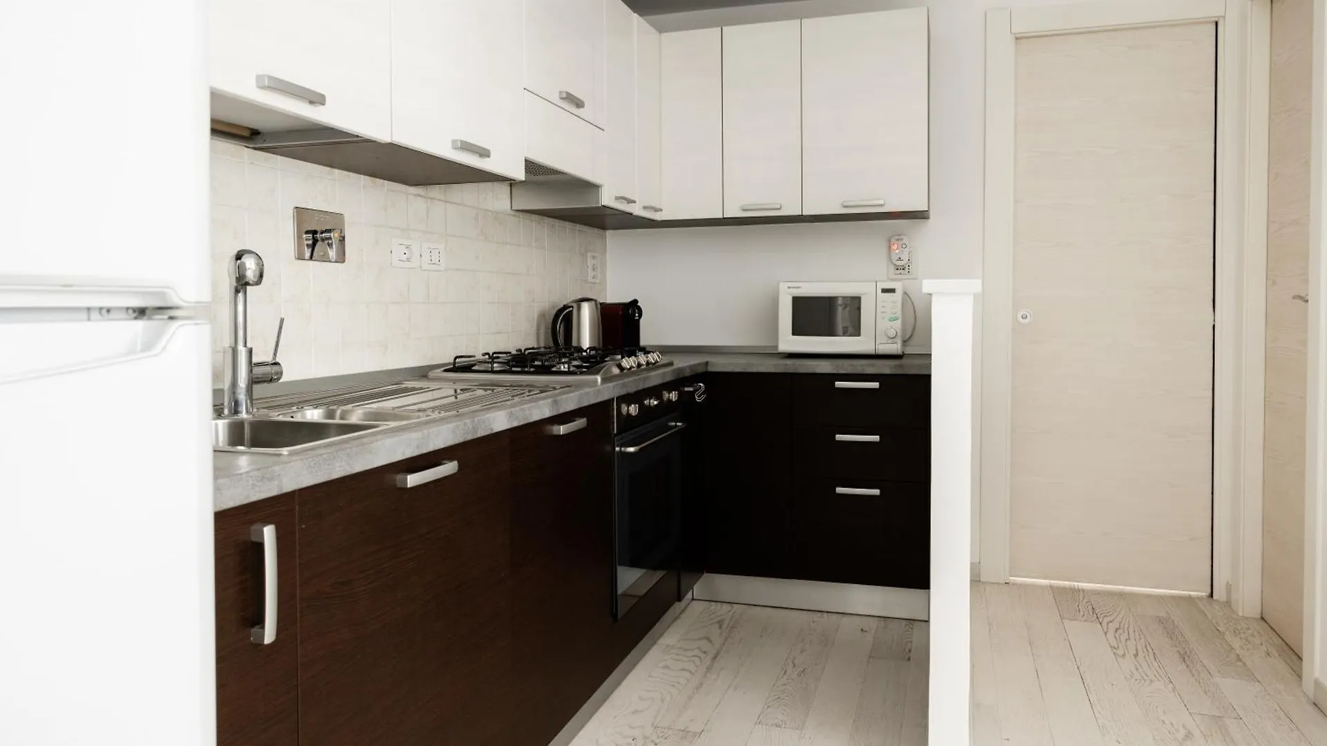 La Mongolfiera Apartment Rome 0*,  Italy